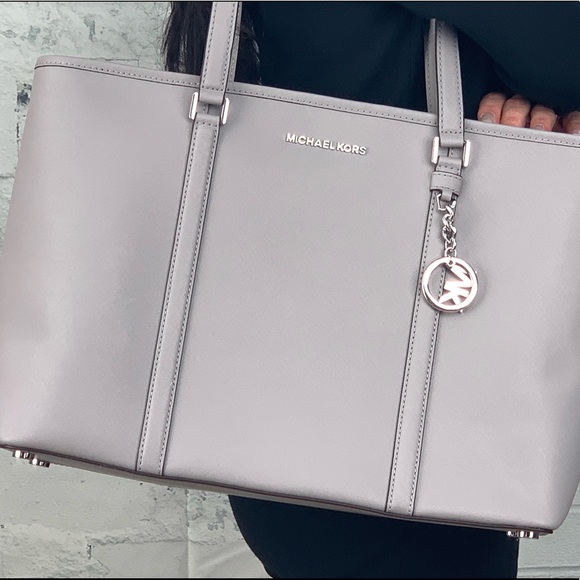 Michael Kors Handbags - NWT Michael kors Sady Ash Grey Large Tote